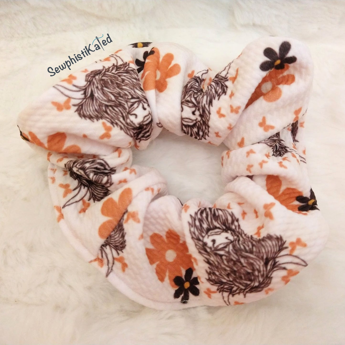 Highland Cow Daisy Headbands & Scrunchies