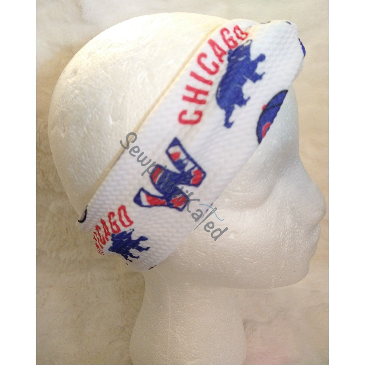 White Cubby W Headbands & Scrunchies